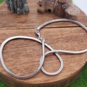 Biagi Snake Chain Sleek Necklace 16 Inch N3707